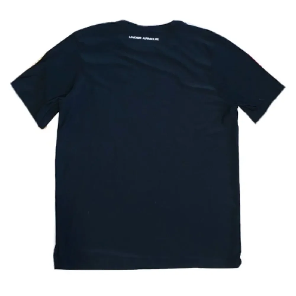 Boys Under Armour black t-shirt size YLG
